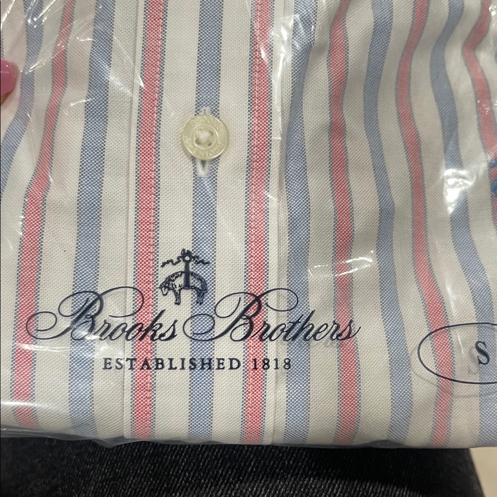 Brooks Brothers Men's Shirt - Blue and Pink Stripes
